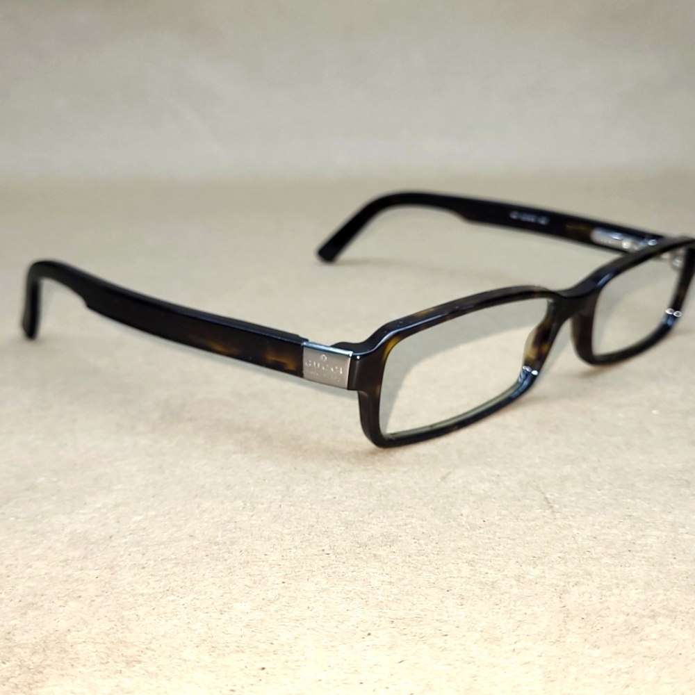 Gucci GG 1574 (140) eyeglasses